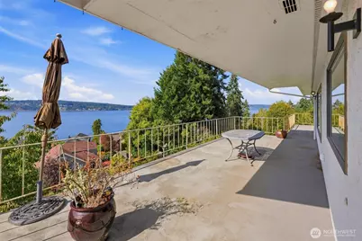 4440 Paradise Avenue W, University Place, WA 98466 - Photo 31