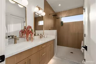 9251 Palatine Ave N, Seattle, WA 98103 - Photo 25