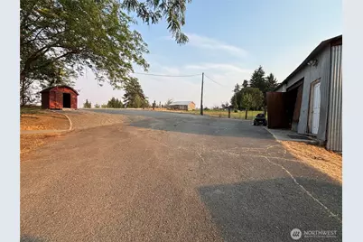 1701 Reservoir Loop Road, Selah, WA 98942 - Photo 13