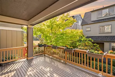 365 NE Denny Way, Issaquah, WA 98029 - Photo 3