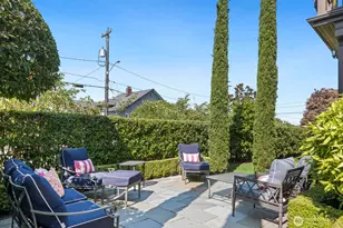 1215 E Lynn St, Seattle, WA 98102 - Photo 33
