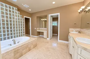 2618 100th Ave NE, Bellevue, WA 98004 - Photo 19