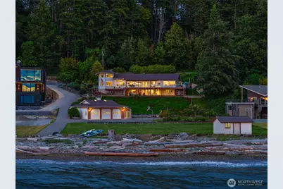 2106 Breezy Point Road, Camano Island, WA 98282 - Photo 3