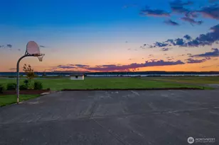2106 Breezy Point Rd, Camano Island, WA 98282 - Photo 39