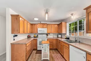 7775 SE Blake Vw Dr, Port Orchard, WA 98366 - Photo 17