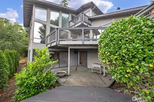 3556 NE 147th St, Lake Forest Park, WA 98155 - Photo 1
