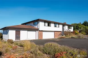 1713 E 4th, Port Angeles, WA 98362 - Photo 21