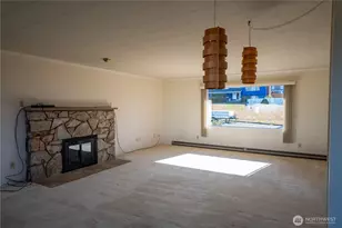 1713 E 4th, Port Angeles, WA 98362 - Photo 9