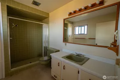 1713 E Fourth, Port Angeles, WA 98362 - Photo 15
