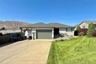 634 S Lincoln Pl, East Wenatchee, WA 98802 - Photo 1