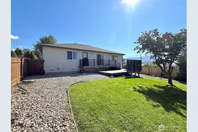 634 S Lincoln Place, East Wenatchee, WA 98802 - Photo 5