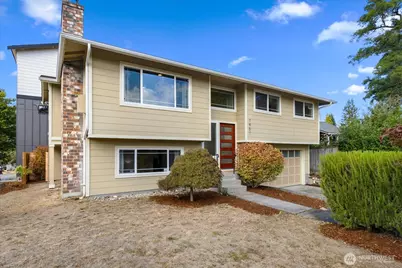 7957 30th Avenue SW, Seattle, WA 98126 - Photo 3