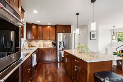 7957 30th Avenue SW, Seattle, WA 98126 - Photo 9