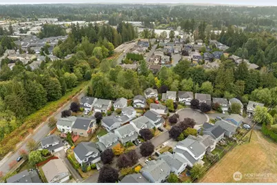18631 10th Avenue SE, Bothell, WA 98012 - Photo 37