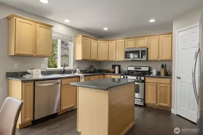18631 10th Avenue SE, Bothell, WA 98012 - Photo 11