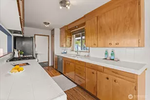20934 7th Ave S, Des Moines, WA 98198 - Photo 15