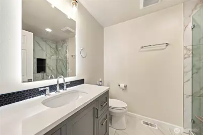 14729 Meadow Road #A, Lynnwood, WA 98087 - Photo 15