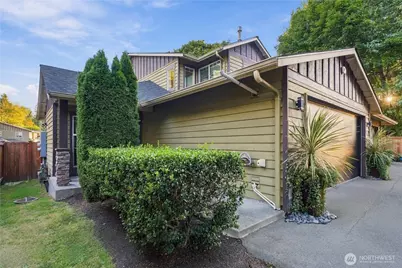14729 Meadow Road #A, Lynnwood, WA 98087 - Photo 3