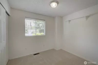 13930 122nd Avenue NE, Kirkland, WA 98034 - Photo 17