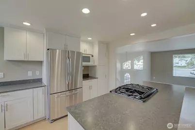 13930 122nd Avenue NE, Kirkland, WA 98034 - Photo 9