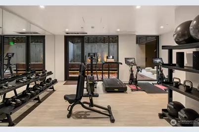 8 100th Avenue NE #401, Bellevue, WA 98004 - Photo 25
