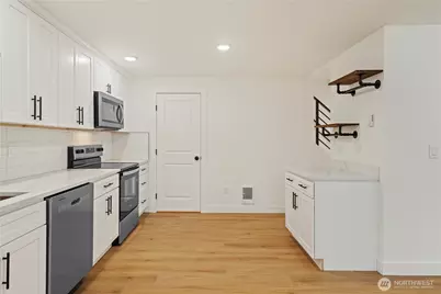 1822 S 92nd Street, Tacoma, WA 98444 - Photo 7