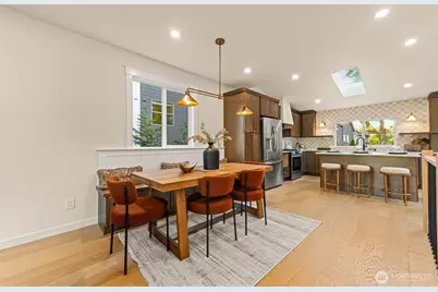 7707 6th Avenue NW, Seattle, WA 98117 - Photo 3