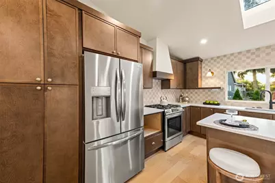 7707 6th Avenue NW, Seattle, WA 98117 - Photo 7
