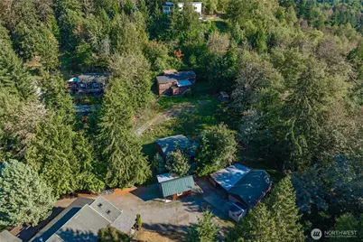 37635 West Lake Walker Drive SE, Enumclaw, WA 98022 - Photo 5