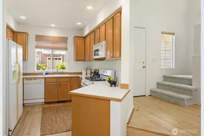 15428 135th Place NE #36B, Woodinville, WA 98072 - Photo 3
