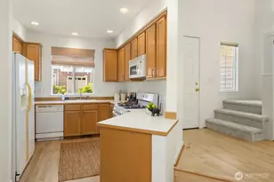 15428 135th Pl NE, Woodinville, WA 98072 - Photo 3