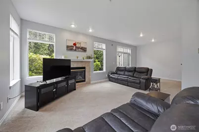 13000 Admiralty Way #J101, Everett, WA 98204 - Photo 17