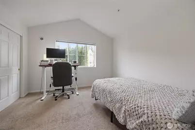 13000 Admiralty Way #J101, Everett, WA 98204 - Photo 31