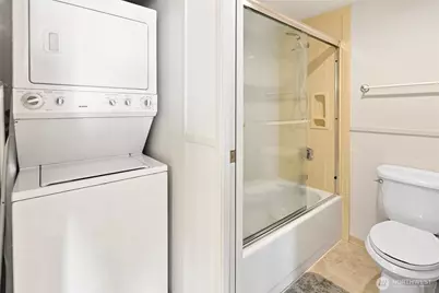 2201 3rd Avenue #1404, Seattle, WA 98121 - Photo 17
