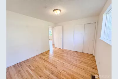 712 141st Street E, Tacoma, WA 98445 - Photo 11
