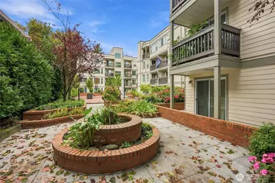 2152 N 112th Street N #409, Seattle, WA 98133 - Photo 1