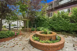 2152 N 112th Street N, Seattle, WA 98133 - Photo 29