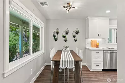 6542 24th Avenue SW, Seattle, WA 98106 - Photo 9