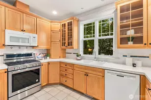 3483 Edwards Dr, Gig Harbor, WA 98335 - Photo 11
