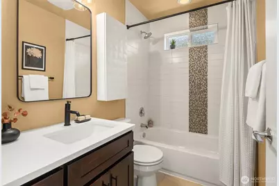 3627 Gilman Avenue W, Seattle, WA 98199 - Photo 19
