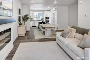 8911 NE 173rd Pl, Bothell, WA 98011 - Photo 9
