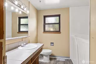 1235 8th Ave S, Edmonds, WA 98020 - Photo 23