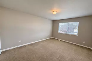 18608 111th Ave Ct E, Puyallup, WA 98374 - Photo 33