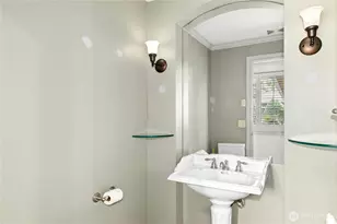 15675 Yokeko Dr, Anacortes, WA 98221 - Photo 11