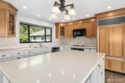 15675 Yokeko Drive, Anacortes, WA 98221 - Photo 9
