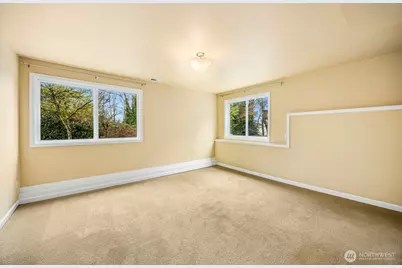 231 105th Avenue SE, Bellevue, WA 98004 - Photo 35
