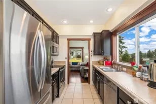 4029 E J St, Tacoma, WA 98404 - Photo 5
