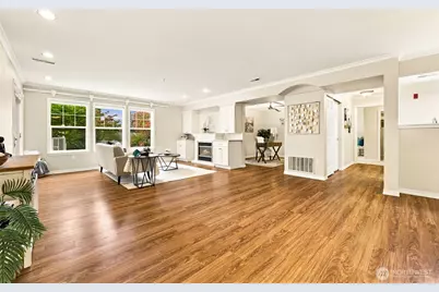4133 224th Lane SE #101, Issaquah, WA 98029 - Photo 5