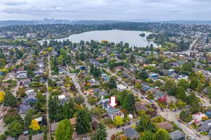 8055 Corliss Ave N, Seattle, WA 98103 - Photo 29