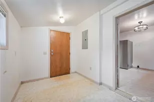 707 Ayers St, Kelso, WA 98626 - Photo 11